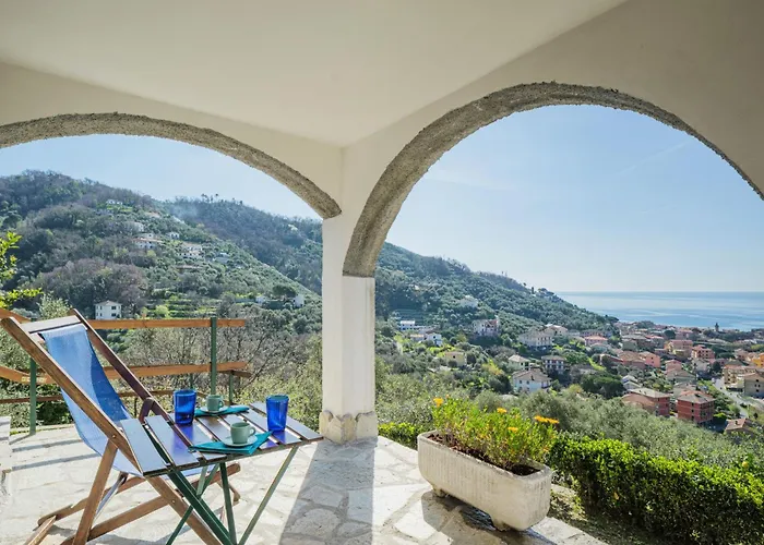 Sorvegallo By Interhome Moneglia